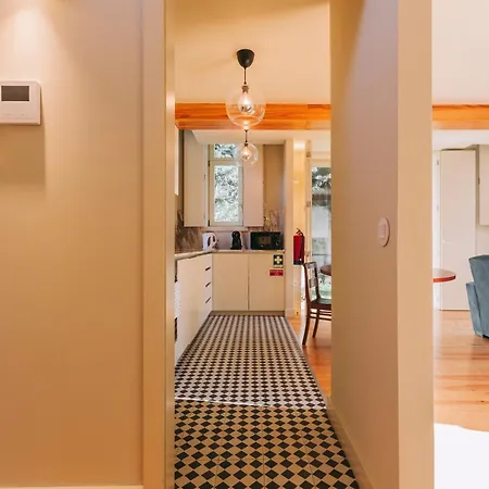 Maison Palace Lägenhetshotell 4*