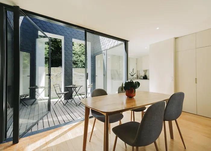 Maison Palace Apartahotel 4*