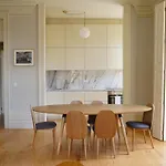 Maison Palace Apartahotel 4*